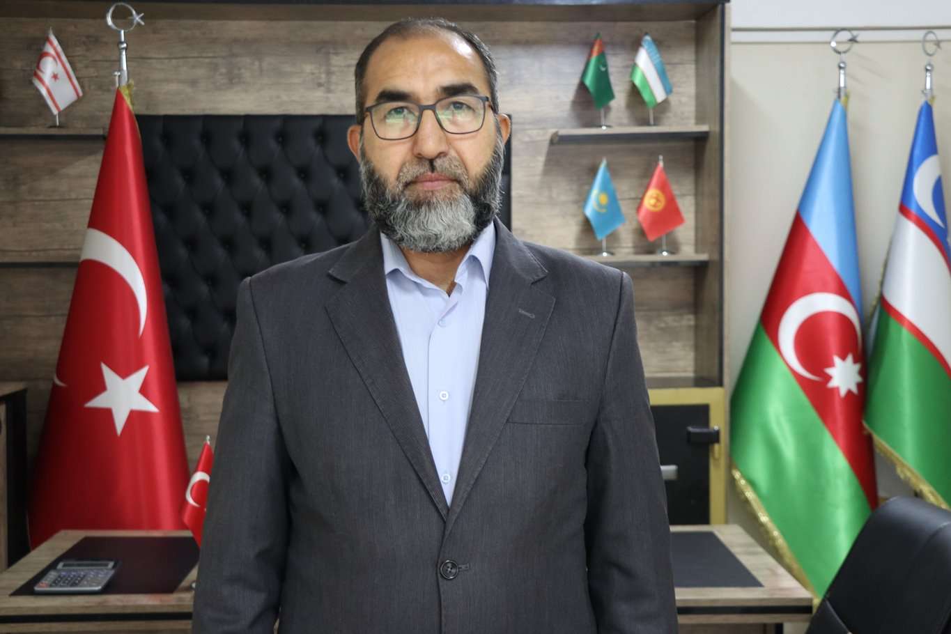 Çeşmi Ümit Başkanı Sadat'tan yardım çağrısı: Kuru ekmeğe muhtaç olan Afganistan halkına yardım edin Çeşmi Ümit Başkanı Sadat'tan yardım çağrısı: Kuru ekmeğe muhtaç olan Afganistan halkına yardım edin